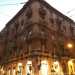Palazzo Borrelli, in via Imbriani 25 ad angolo via de Giosa,  appartenuto ad un ricco commerciante di saponi, Giorgio Borrelli